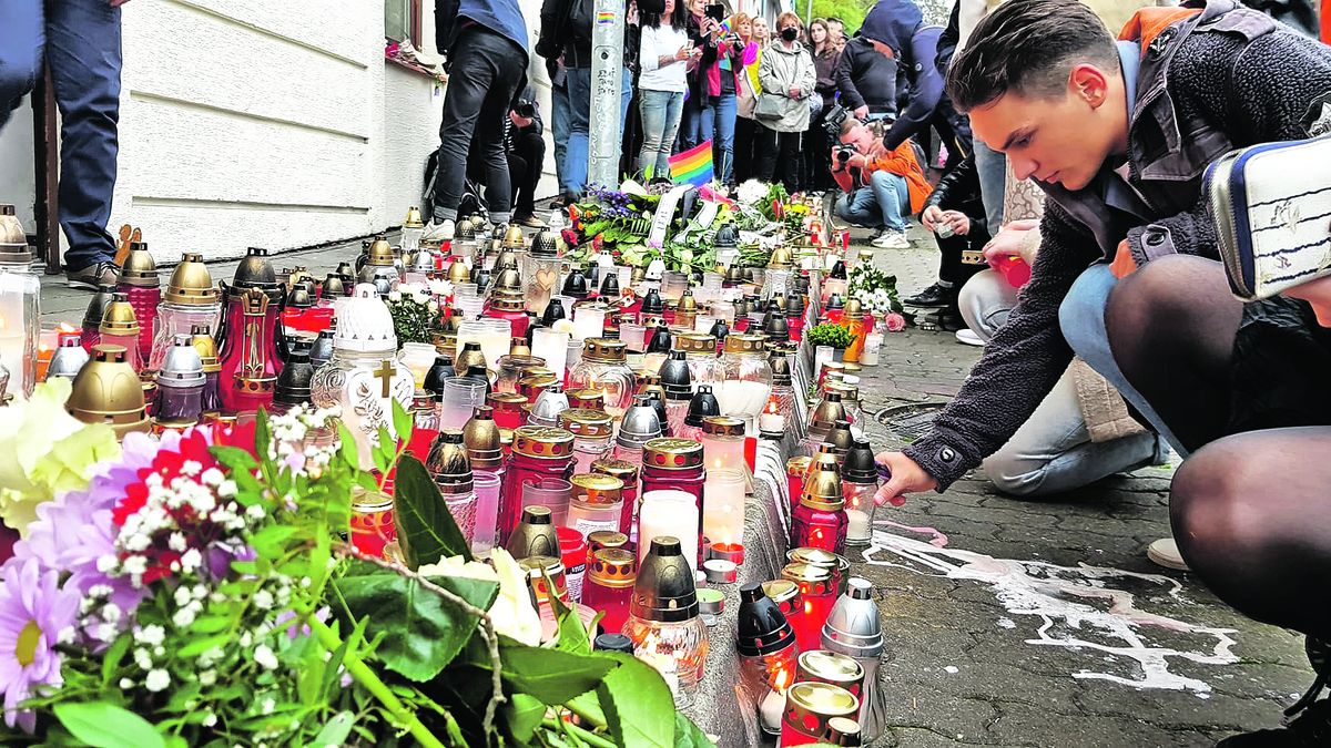 Oběti střelby v Bratislavě mohly být narkomany, psal trnavský arcibiskup. Omluvil se